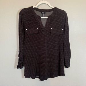 Jones New York Blouse Size Medium. B37
